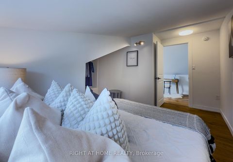 Photo 26 at 32 Brenton Street, Crescent Town, Toronto