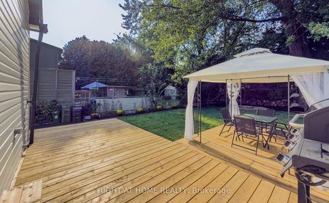 Photo 39 at 32 Brenton Street, Crescent Town, Toronto