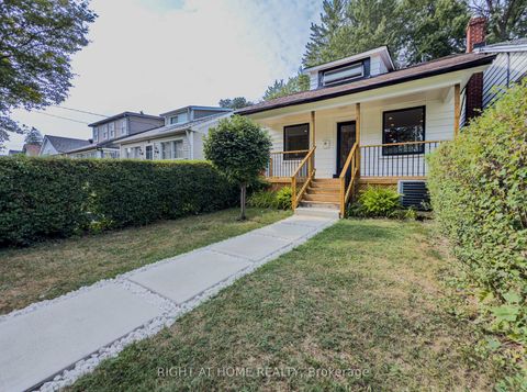 Photo 46 at 32 Brenton Street, Crescent Town, Toronto