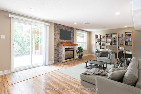 Photo 21 at 46 Kell Place, Bayshore, Barrie