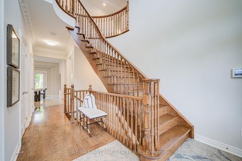 Photo 3 at 206 Hollywood Avenue, Willowdale East, Toronto