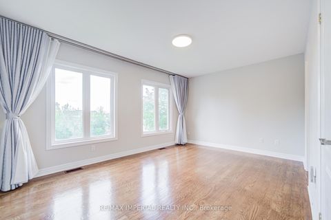 Photo 31 at 206 Hollywood Avenue, Willowdale East, Toronto