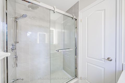 Photo 38 at 206 Hollywood Avenue, Willowdale East, Toronto