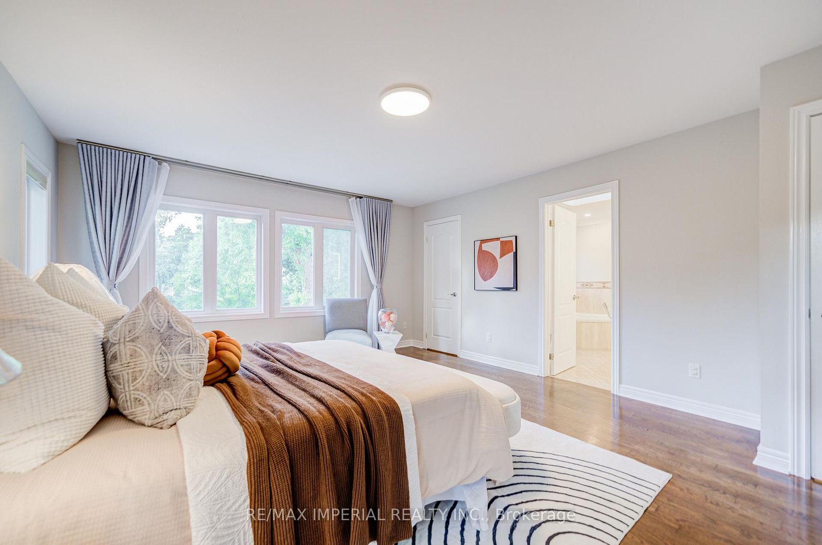 Photo 27 at 206 Hollywood Avenue, Willowdale East, Toronto Photo 27 at 206 Hollywood Avenue, Willowdale East, Toronto