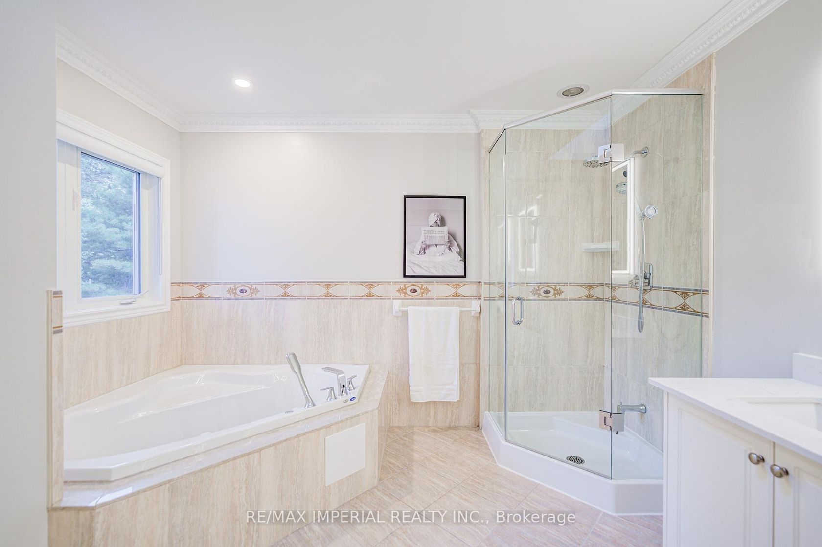 Photo 29 at 206 Hollywood Avenue, Willowdale East, Toronto Photo 29 at 206 Hollywood Avenue, Willowdale East, Toronto