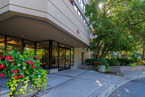 Photo 3 at Ph208 - 81 Townsgate Drive, Yorkhill, Vaughan