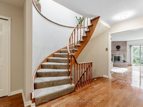Photo 16 at 46 Peter Andrew Crescent, Brownridge, Vaughan Photo 16 at 46 Peter Andrew Crescent, Brownridge, Vaughan
