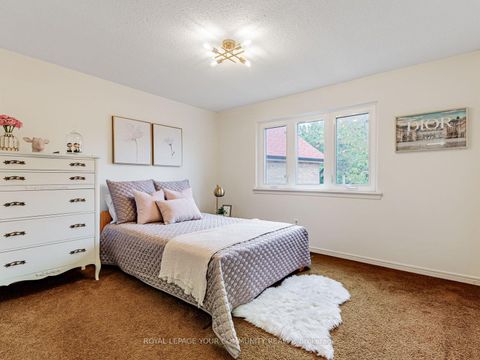 Photo 22 at 46 Peter Andrew Crescent, Brownridge, Vaughan