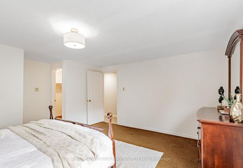 Photo 27 at 46 Peter Andrew Crescent, Brownridge, Vaughan