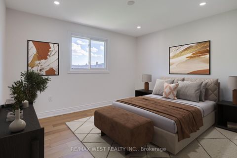 Photo 20 at 101 Tall Grass Trail, East Woodbridge, Vaughan