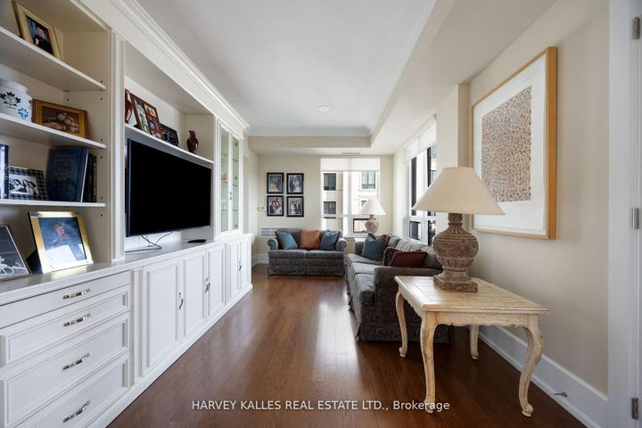 Photo 9 at 1602B - 660 Sheppard Avenue E, Bayview Village, Toronto