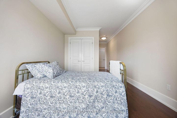 Photo 13 at 1602B - 660 Sheppard Avenue E, Bayview Village, Toronto