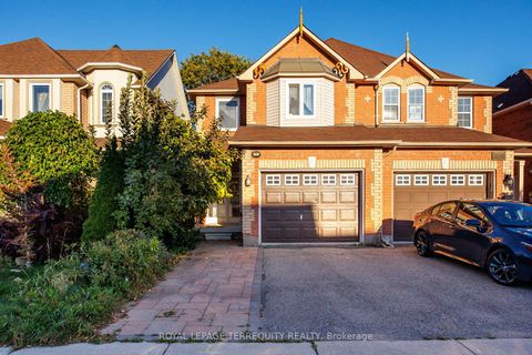 Photo 0 at 111 English Oak Drive, Oak Ridges Lake Wilcox, Richmond Hill Photo 0 at 111 English Oak Drive, Oak Ridges Lake Wilcox, Richmond Hill
