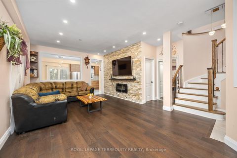 Photo 7 at 111 English Oak Drive, Oak Ridges Lake Wilcox, Richmond Hill Photo 7 at 111 English Oak Drive, Oak Ridges Lake Wilcox, Richmond Hill
