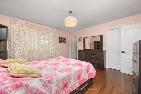Photo 25 at 111 English Oak Drive, Oak Ridges Lake Wilcox, Richmond Hill