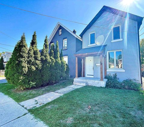 Photo 18 at 59 Park Street, Queen's Park, Barrie