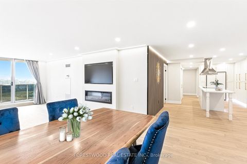 Photo 2 at 706 - 299 Mill Road, Markland Wood, Toronto