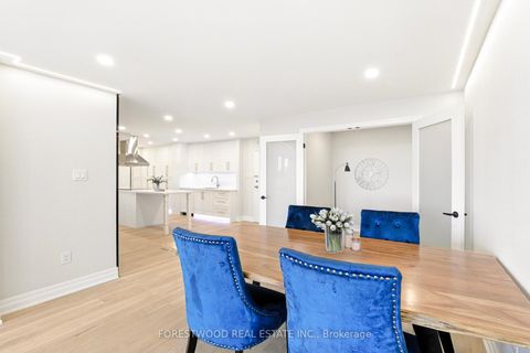 Photo 9 at 706 - 299 Mill Road, Markland Wood, Toronto