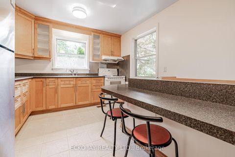Photo 13 at 46 Wallingford Road, Donalda, Toronto