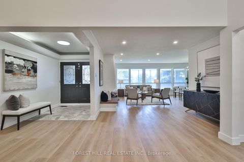 Photo 2 at 50 Evanston Drive, Bathurst Manor, Toronto