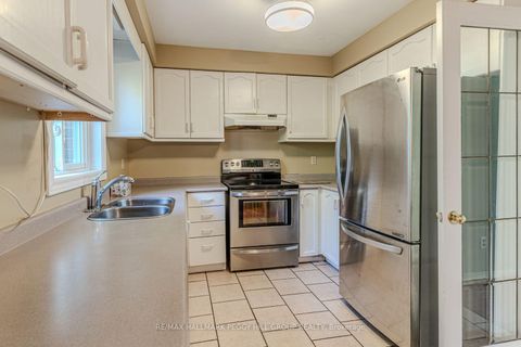 Photo 3 at 58 McDougall Drive, West Bayfield, Barrie