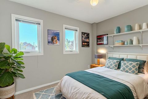 Photo 9 at 58 McDougall Drive, West Bayfield, Barrie