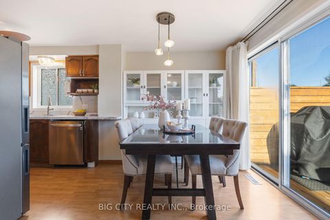 Photo 5 at 87 Wessenger Drive, Holly, Barrie