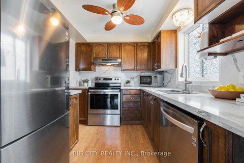 Photo 6 at 87 Wessenger Drive, Holly, Barrie