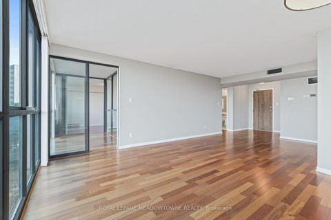 Photo 10 at 506 - 1230 Marlborough Court, CP College Park, Oakville