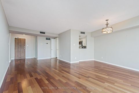 Photo 11 at 506 - 1230 Marlborough Court, CP College Park, Oakville