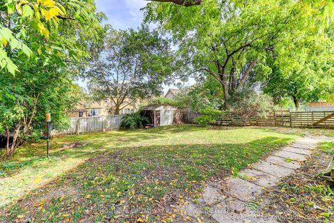 Photo 34 at 305 Andrew Street, Central Newmarket, Newmarket Photo 34 at 305 Andrew Street, Central Newmarket, Newmarket