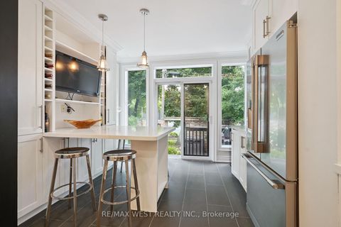 Photo 7 at 115 Cottingham Street, St. Clair, Toronto