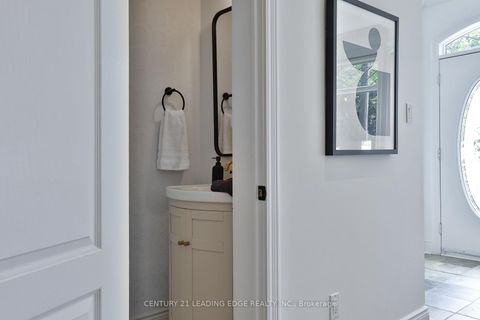 Photo 9 at 39 Ferrier Avenue, Danforth, Toronto Photo 9 at 39 Ferrier Avenue, Danforth, Toronto