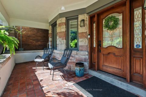 Photo 3 at 260 Indian Road, Swansea, Toronto