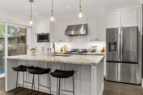 Photo 12 at 260 Indian Road, Swansea, Toronto