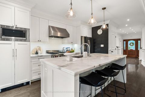 Photo 13 at 260 Indian Road, Swansea, Toronto