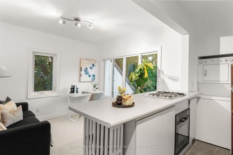 Photo 33 at 260 Indian Road, Swansea, Toronto