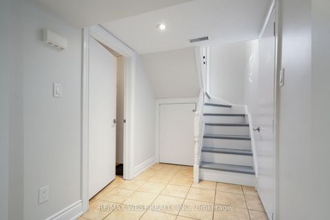Photo 15 at 25 Silvercrest Avenue, Alderwood, Toronto