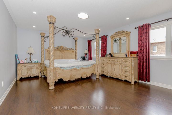 Photo 27 at 122 Squire Ellis Drive, Toronto Gore Rural Estate, Brampton