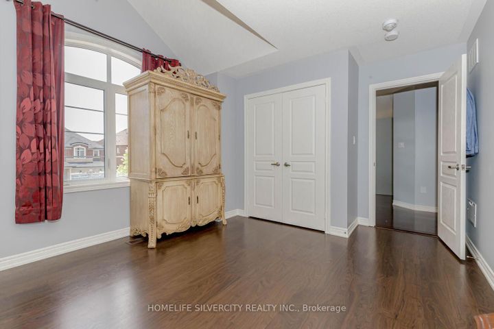 Photo 31 at 122 Squire Ellis Drive, Toronto Gore Rural Estate, Brampton