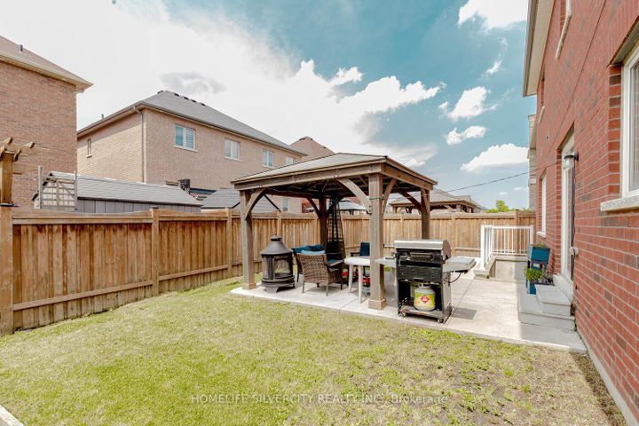 Photo 38 at 122 Squire Ellis Drive, Toronto Gore Rural Estate, Brampton