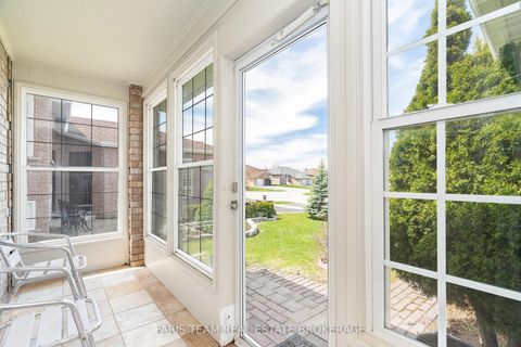 Photo 3 at 17 Nicole Marie Avenue, East Bayfield, Barrie Photo 3 at 17 Nicole Marie Avenue, East Bayfield, Barrie