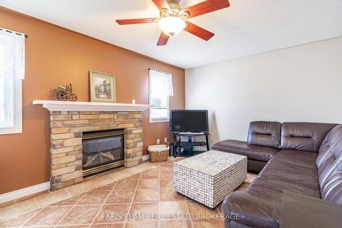 Photo 11 at 17 Nicole Marie Avenue, East Bayfield, Barrie Photo 11 at 17 Nicole Marie Avenue, East Bayfield, Barrie