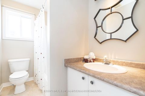 Photo 21 at 17 Nicole Marie Avenue, East Bayfield, Barrie