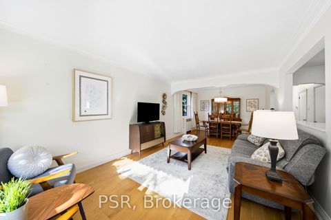 Photo 2 at 25 Knight Street, East York, Toronto