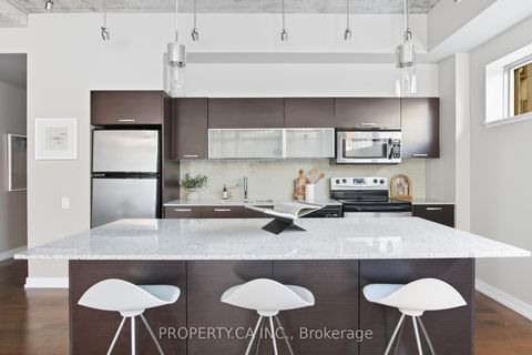 Photo 13 at 403 - 10 Morrison Street, Waterfront Communities C1, Toronto