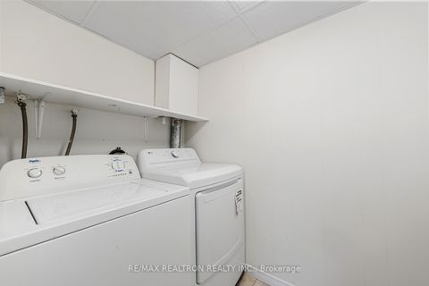 Photo 29 at 195 Honiton Street, Bathurst Manor, Toronto