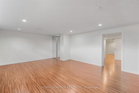Photo 31 at 195 Honiton Street, Bathurst Manor, Toronto