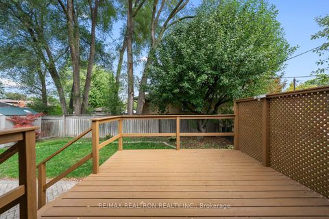 Photo 39 at 195 Honiton Street, Bathurst Manor, Toronto