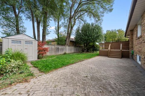 Photo 41 at 195 Honiton Street, Bathurst Manor, Toronto